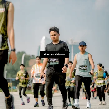 Runner Photo 6759423