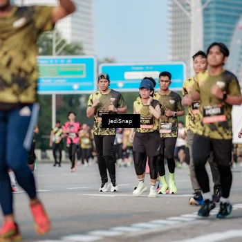 Runner Photo 6759529