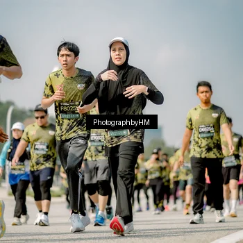 Runner Photo 6759553