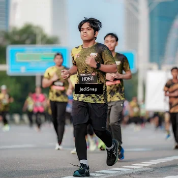 Runner Photo 6759638
