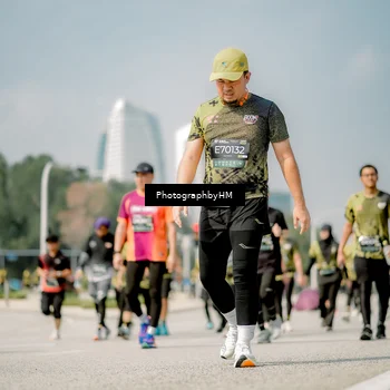 Runner Photo 6759680