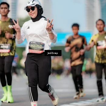 Runner Photo 6759833