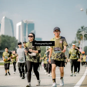 Runner Photo 6759864