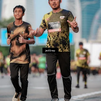 Runner Photo 6759890