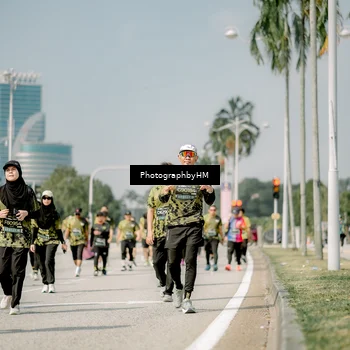 Runner Photo 6759894