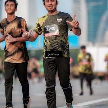 Runner Photo 6759924