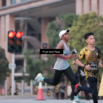 Runner Photo 6759925