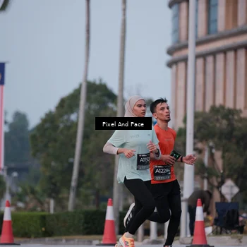 Runner Photo 6759962