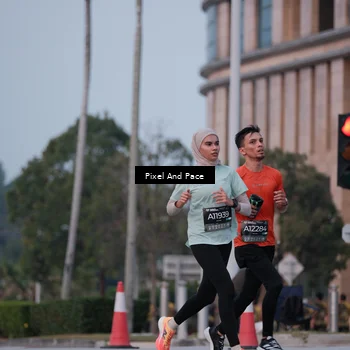 Runner Photo 6759970