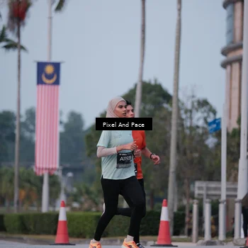 Runner Photo 6759982