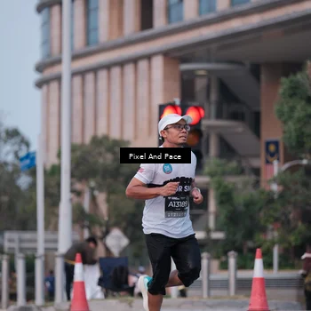 Runner Photo 6759989