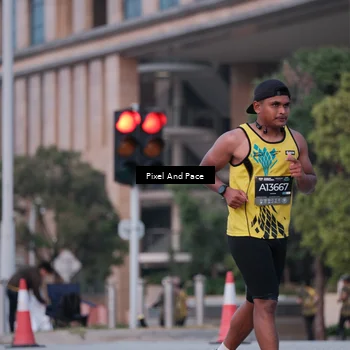 Runner Photo 6760000