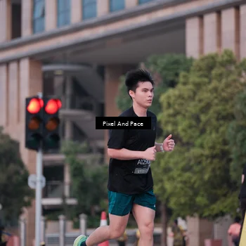 Runner Photo 6760014