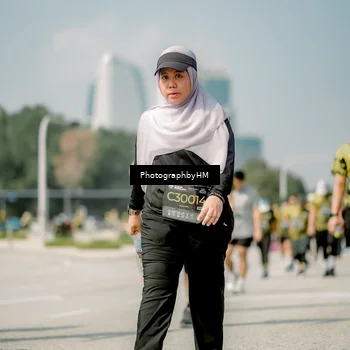 Runner Photo 6760015