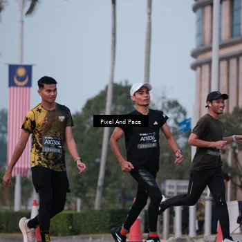 Runner Photo 6760045