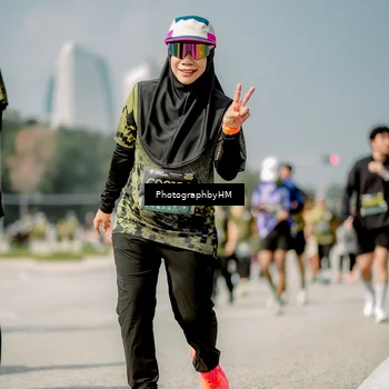 Runner Photo 6760048