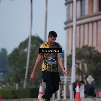 Runner Photo 6760058