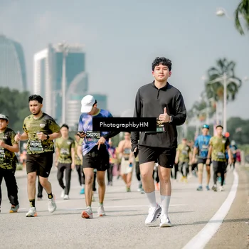 Runner Photo 6760061