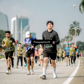 Runner Photo 6760066