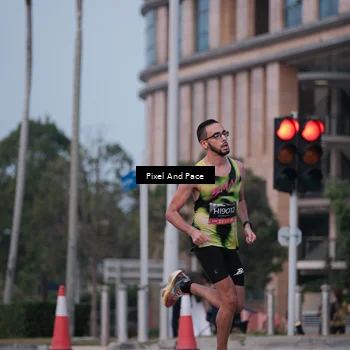 Runner Photo 6760076