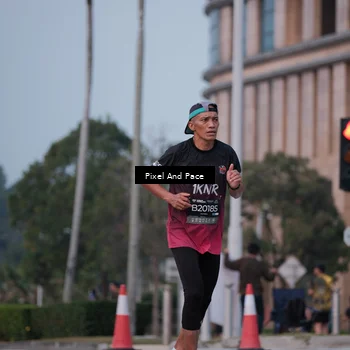 Runner Photo 6760085