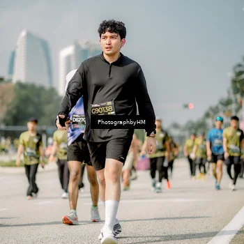Runner Photo 6760092
