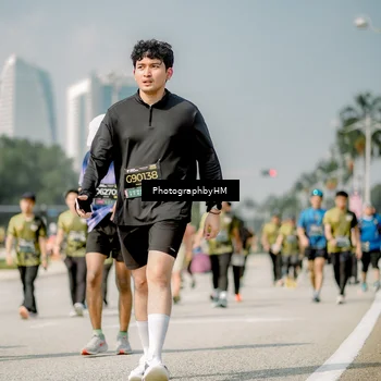 Runner Photo 6760093