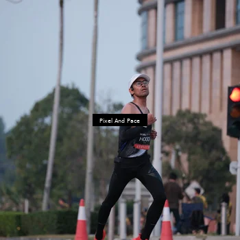 Runner Photo 6760095