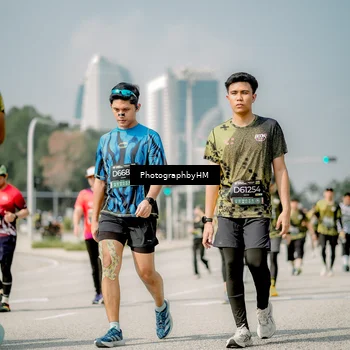 Runner Photo 6760111