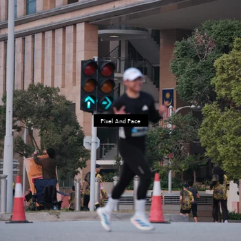 Runner Photo 6760114