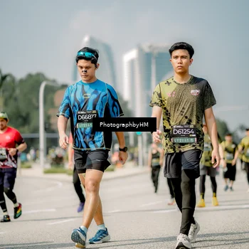 Runner Photo 6760124