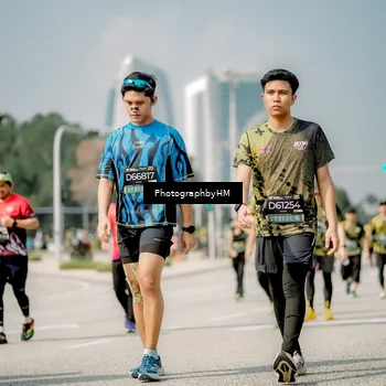 Runner Photo 6760133