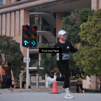Runner Photo 6760137