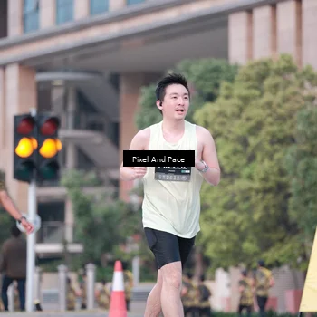 Runner Photo 6760142