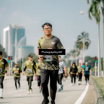 Runner Photo 6760149