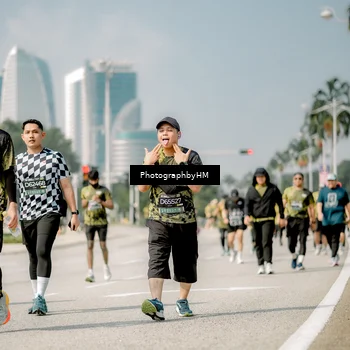 Runner Photo 6760178
