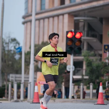 Runner Photo 6760188