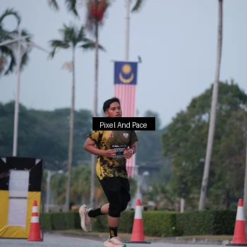 Runner Photo 6760198