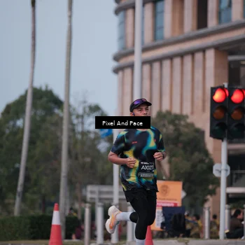 Runner Photo 6760236