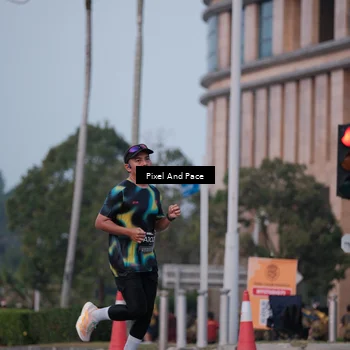 Runner Photo 6760249