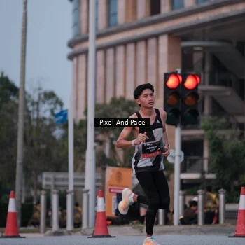 Runner Photo 6760257