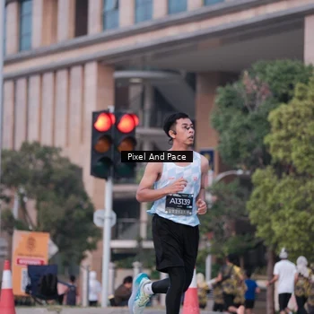 Runner Photo 6760269