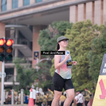 Runner Photo 6760274