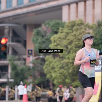 Runner Photo 6760279