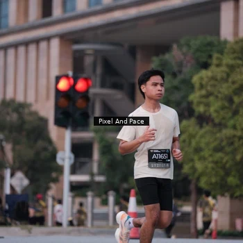 Runner Photo 6760307
