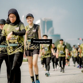 Runner Photo 6760313