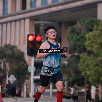 Runner Photo 6760315