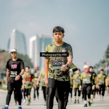 Runner Photo 6760341