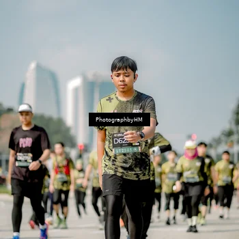 Runner Photo 6760348