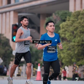 Runner Photo 6760353